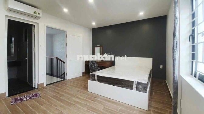 CHO THUÊ NHÀ FULL NỘI THẤT (5x18) ĐỐI DIỆN TRƯỜNG ĐH .RMIX -KDC SADECO