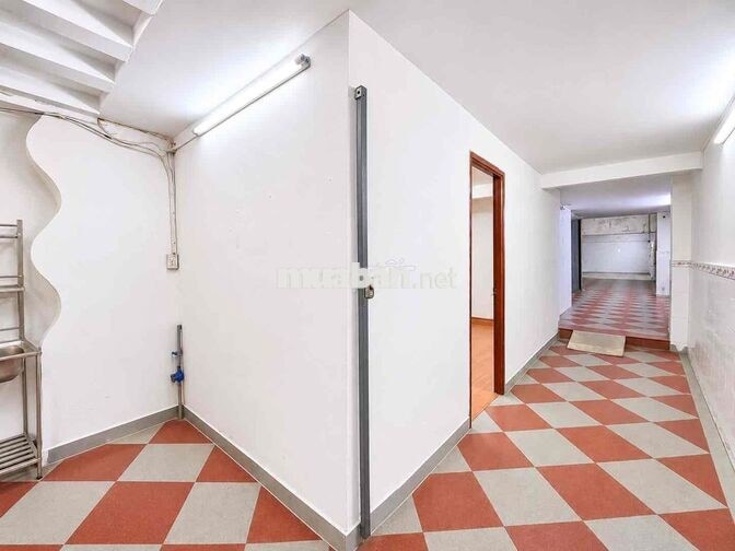 CHO THUÊ MẶT BẰNG 60M² KHU BÌNH TÂY – HỒNG BÀNG – CÓ PHÒNG/WC