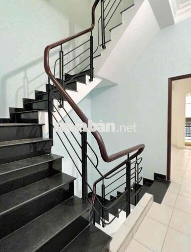 Hẻm Xe Hơi - Nguyễn Trãi Quận 5 44m2 4 Tầng 4 PN - 22 Tr