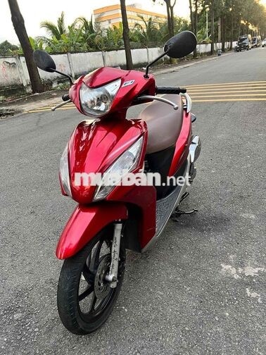 Honda Vision màu Đỏ