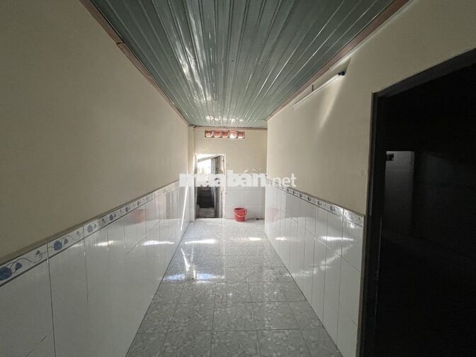 CHO THUÊ NHÀ 150M MẶT TIỀN QUỐC LỘ 1K KINH DOANH HOẶC LÀM KHO