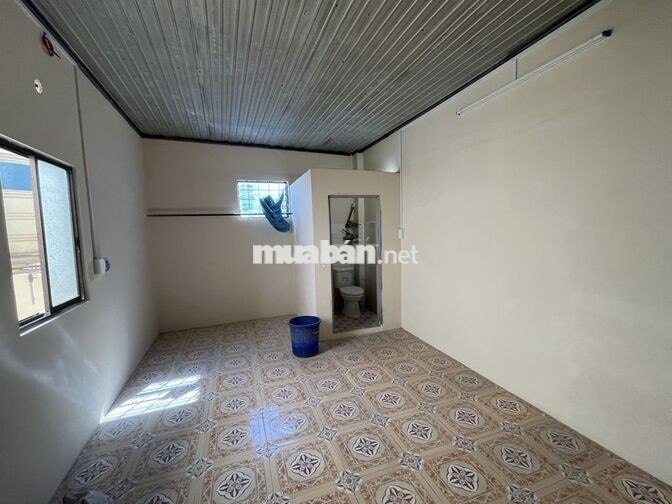 CHO THUÊ NHÀ 150M MẶT TIỀN QUỐC LỘ 1K KINH DOANH HOẶC LÀM KHO