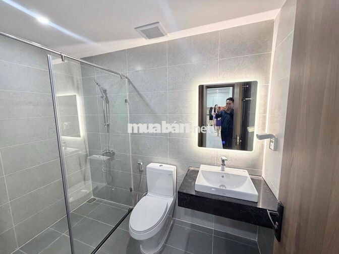 Chính chủ cho thuê căn hộ 2PN 2WC cho 3-4 người ở thoải mái