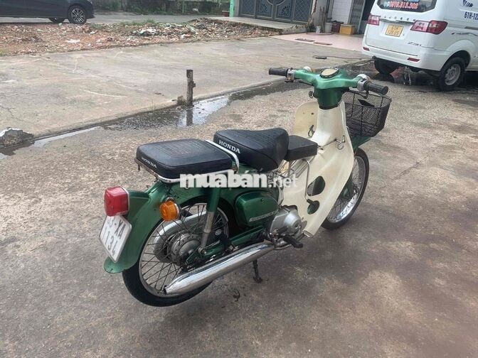 Honda Super Cub 50 50cc màu xanh