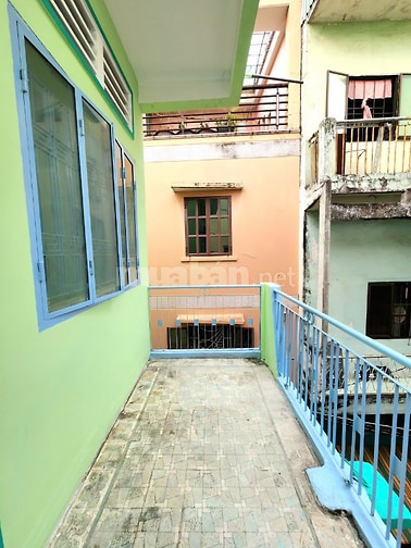 NHÀ LÔ GÓC 3 TẦNG - VỊ TRÍ ĐẸP - 60m2 SD - SAU MẶT TIỀN CHỢ NHẬT TẢO