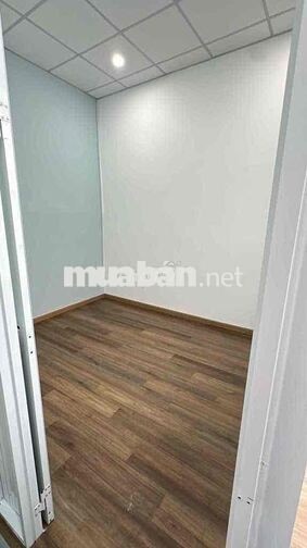 CHO THUÊ NHÀ CĂN GỐC - 2PN NGAY PHẠM VĂN HAI - HẺM XE TẢI