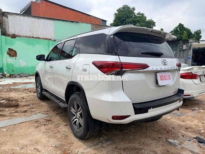 Toyota Fortuner 2022 93000 km Trắng
