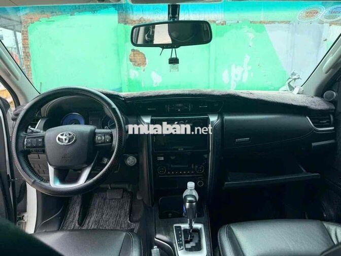 Toyota Fortuner 2022 93000 km Trắng