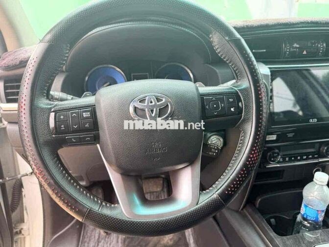 Toyota Fortuner 2022 93000 km Trắng