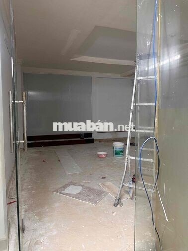 cho thuê mặt bằng , mặt tiền quận 6 , 1 trệt 1 lững , lững bự rộng nha