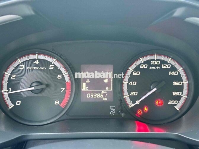 Mitsubishi Xpander 2024 MT 33000km Trắng