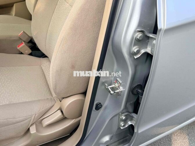 Aveo LTZ Số tự động 1.5 lướt 4vạn ngay chủ ký giây
