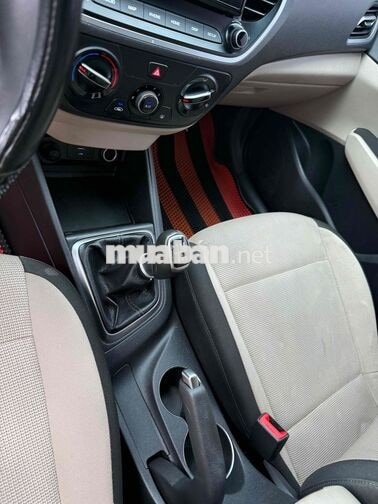 Hyundai Accent 2022 Số sàn Xăng Đỏ