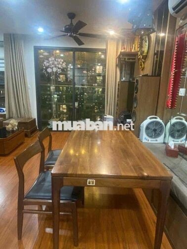 Bán căn CC tại tòa S.15 đối diện Đại học VinUni, gần tòa văn phòng 45