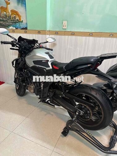 Honda CB650R 2020 Bạc đen