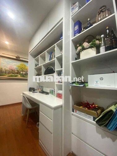 Bán căn CC tại tòa S.15 đối diện Đại học VinUni, gần tòa văn phòng 45