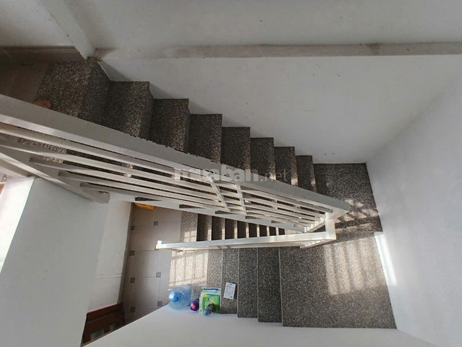 BÁN NHÀ HẺM XE HƠI, CÂY XANH THOÁNG MÁT, ĐƯỜNG NGUYỄN TRÃI, PHƯỜNG NGU