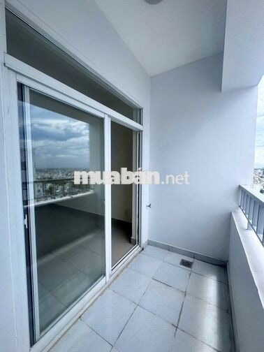 Bán căn hộ CC 1050 Phan Chu Trinh. DT: 61,5m2. Đã có sổ. 2PN. Lô B