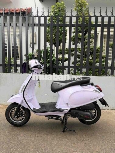 PIAGGIO VESPA 50CC 2023 MÀU HỒNG