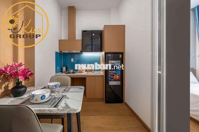 Cho thuê căn hộ mới đẹp có ban công ngay Vincom Đà Nẵng