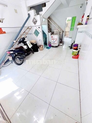 Studio có ban công phù hợp 1ng1xe