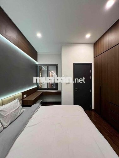 THUÊ NHÀ MẶT TIỀN SAU CHỢ PHAN CHU TRINH