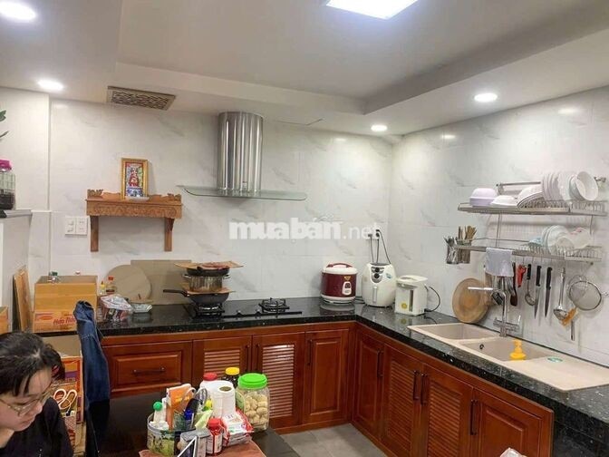 Cho thu nhà có máy lạnh.5×14m Đường Tây Lân bình tri đông A.binh tân