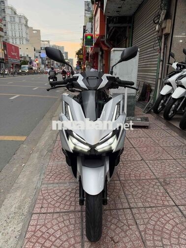 Honda VARIO 160 2023 Bạc Porsche BSTP Chính Chủ