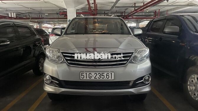 Toyota Fortuner 2016 2.7 AT Bạc