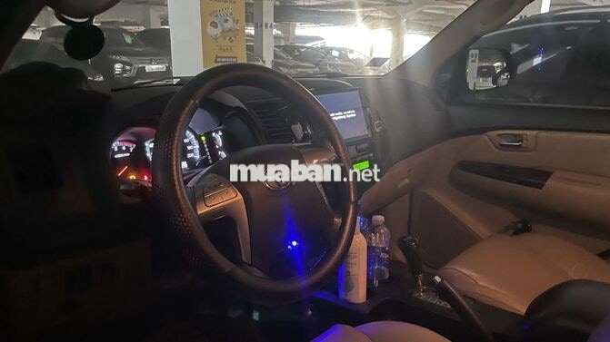 Toyota Fortuner 2016 2.7 AT Bạc