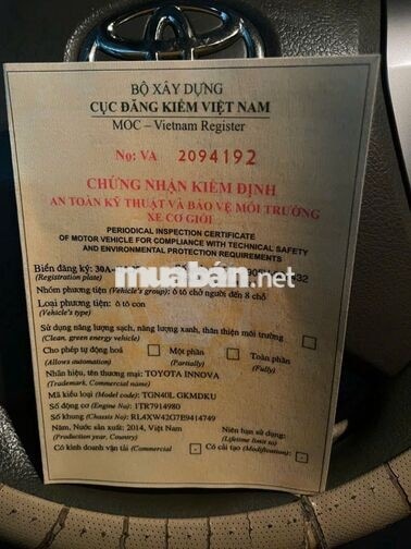 Toyota Innova 2.0E 2014 Số sàn Bạc