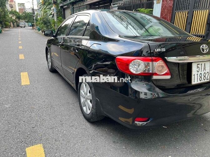 Toyota Corolla Altis 2011 1.8G Đen