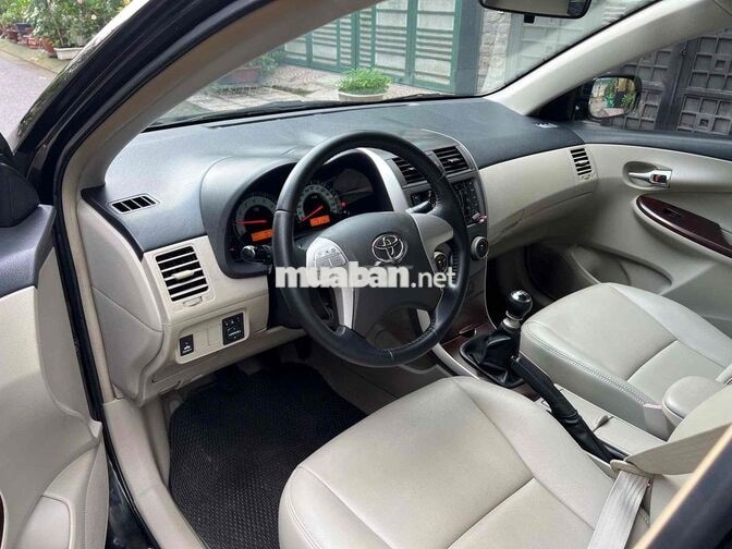 Toyota Corolla Altis 2011 1.8G Đen