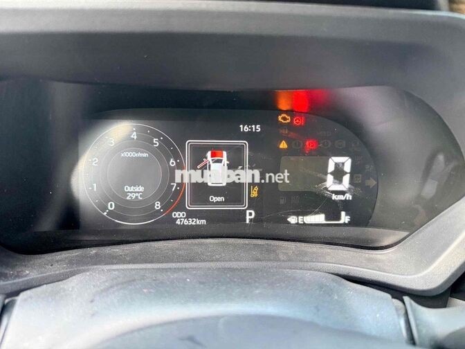 Toyota Veloz Top 2025 1.5 CVT Đen Hỗ Trợ Góp