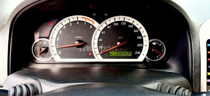 Bán rẻ CHEVROLET CAPTIVA MAX AT 2011 số tự động độ full Option rất đẹp