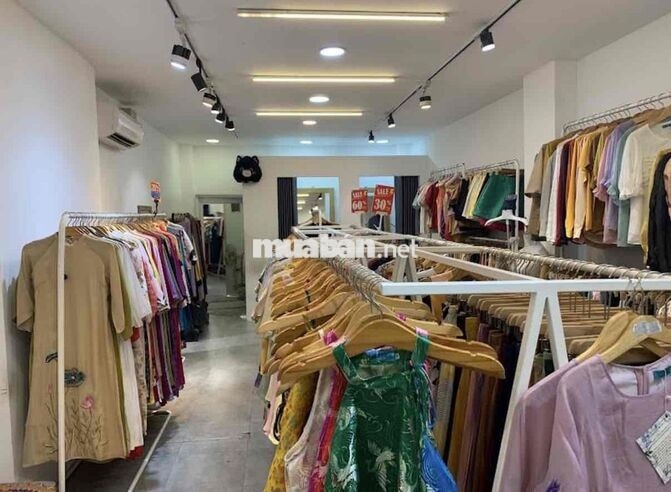 CHO THUÊ NHÀ MT 441 HUỲNH VĂN BÁNH, PHÚ NHUẬN – 4X17M, 3 TẦNG, GIÁ 32T