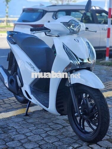 Honda SH 150cc 2015 màu trắng..bs 43