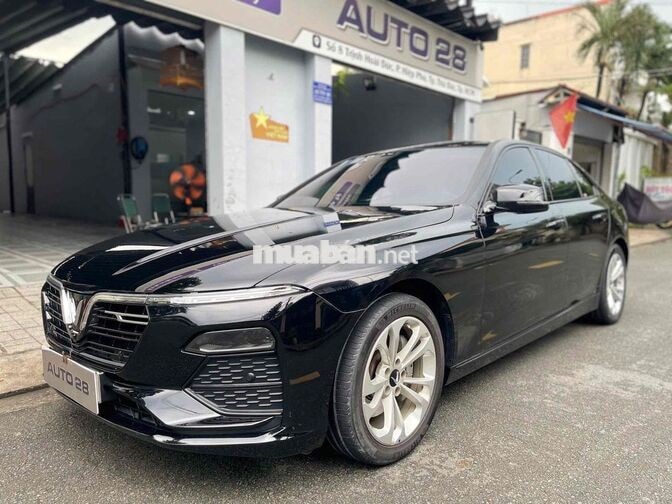 VINFAST LUX A2.0 2022 BASE ĐEN