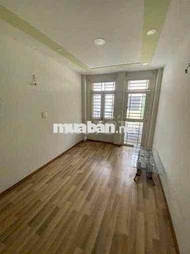 Cho Thuê Nhà Mặt Tiền Cư Xá Đô Thành Quận 3 30 m² 4 Tầng - 25 Tr