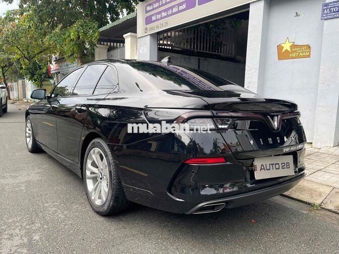 VINFAST LUX A2.0 2022 BASE ĐEN