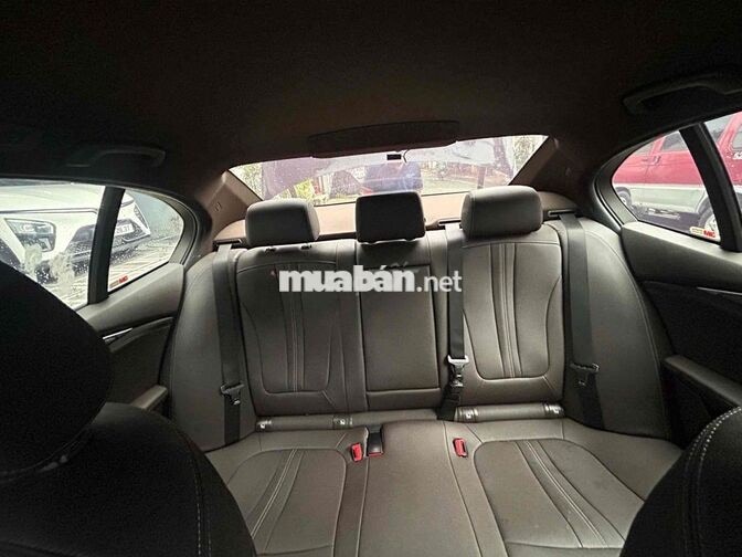 VINFAST LUX A2.0 2022 BASE ĐEN