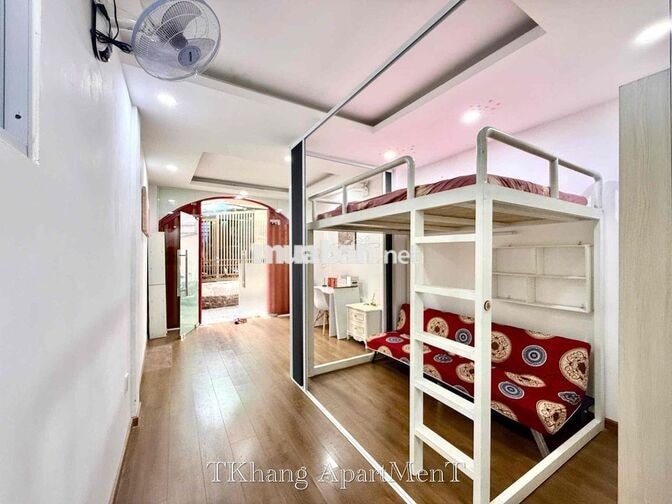 Cho Thuê Trệt Riêng Biệt Kinh Doanh Rộng 40m2 Ngay Cầu Lê Văn Sỹ Q3