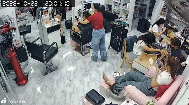 Cần tuyển 02 thợ Nail, gội đầu 