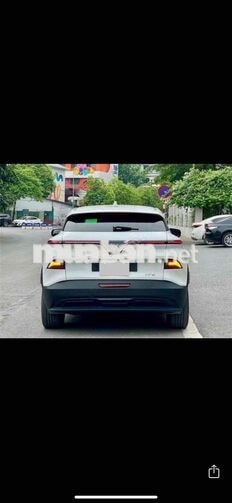 VinFast VF6 Plus 2025 Trắng 30.000 km