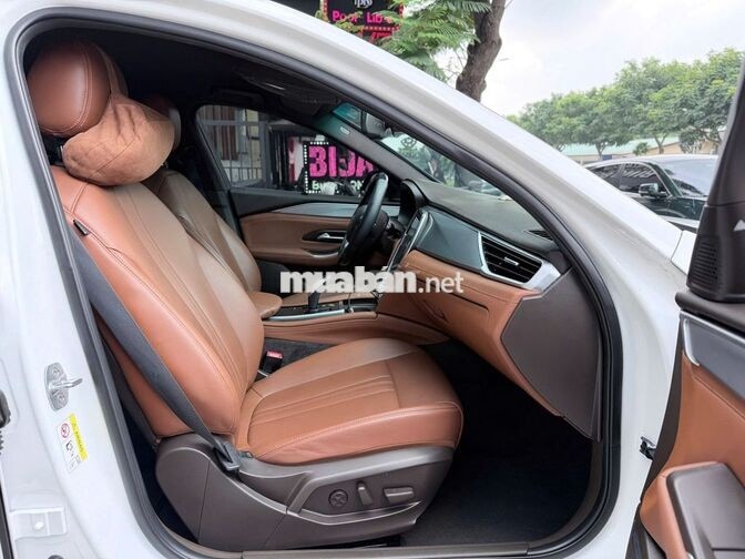 VINFAST LUX A PREMIUM 21 - MÀU TRẮNG SIÊU HOT