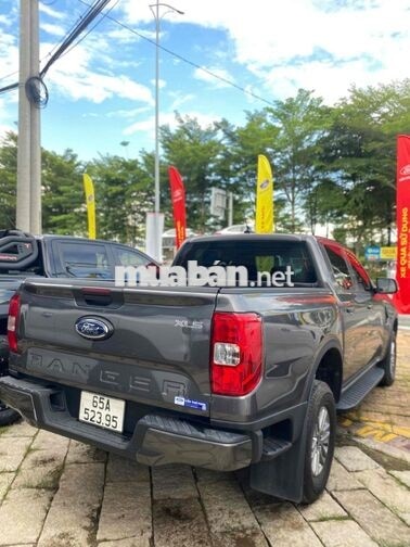 Ford Ranger XLS 2025 2.0 AT 2025