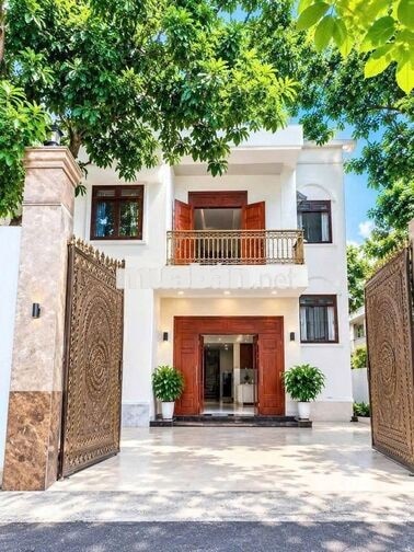 Cần cho thuê Biệt Thự 85A Nguyễn Thế Truyện P.Tân Sơn Nhì Q.Tân Phú