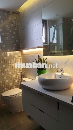 Cho thuê căn hộ Sài Gòn South 3PN nội thất cao cấp