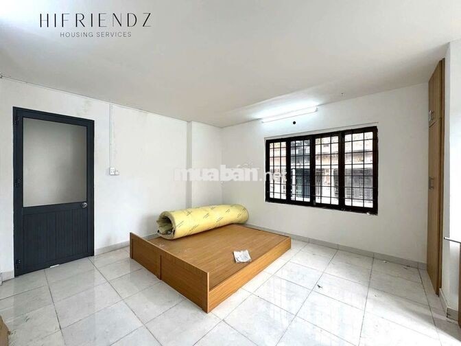 Phòng mới cửa sổ trời bancol - rộng rãi - đầy đủ nội thất - gần đh SG🏡