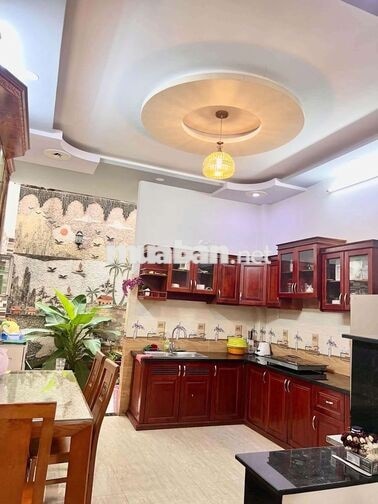 Cho thuê nhà nguyên căn quận 12 full nội thất